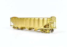 Load image into Gallery viewer, HO Brass OMI - Overland Models, Inc. C&amp;O - Chesapeake &amp; Ohio Triple Hopper
