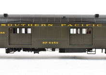 Load image into Gallery viewer, HO Brass TCY - The Coach Yard SP - Southern Pacific 70&#39; Baggage Class 70-B-8/9 with Windows Pro-Painted #6450
