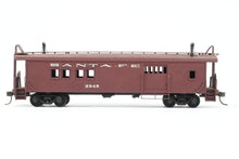 Load image into Gallery viewer, HO Brass Hallmark Models ATSF - Santa Fe Transfer Caboose Custom Painted No. 2345
