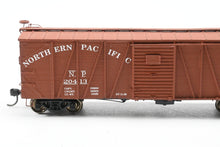 Load image into Gallery viewer, HO Sunshine Models NP - Northern Pacific Resin 14500, 20000 Series Single Sheath Box Car Custom Built &amp; Painted No. 20413

