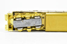 Load image into Gallery viewer, HO Brass Oriental Limited Various Roads EMD GP20 2000 HP Low Hood w/Dynamic Brake
