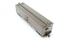 Load image into Gallery viewer, HO Brass W&amp;R - W&amp;R Enterprises NP - Northern Pacific Express Reefer #1800 - 1899 Version 2 Factory Painted Pullman Green Small Herald No. 1859
