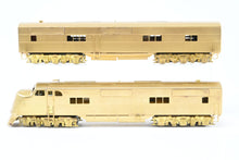 Load image into Gallery viewer, HO Brass Hallmark Models Various Roads EMD E1 A/B Set Powered A Unpowered B
