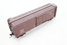 Load image into Gallery viewer, HO Brass Oriental Limited C&amp;O – Chesapeake &amp; Ohio Steel 40’ Box Car 8800-9499 Custom Painted &amp; Weathered
