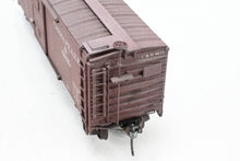 Load image into Gallery viewer, HO Brass Oriental Limited C&amp;O – Chesapeake &amp; Ohio Steel 40’ Box Car 8800-9499 Custom Painted &amp; Weathered
