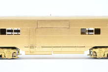 Load image into Gallery viewer, HO Brass Hallmark Models Various Roads EMD E1 A/B Set Powered A Unpowered B
