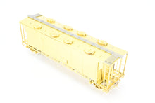 Load image into Gallery viewer, HO Brass OMI - Overland Models, Inc. CNR - Canadian National Railway Slab Side Covered Hopper
