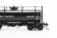 Load image into Gallery viewer, HO Brass W&amp;R Enterprises NP - Northern Pacific Pressed Steel Car Co. High Walkway One Dome 8,000 Gallon Tank Car Pro-Painted No. 101127
