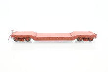 Load image into Gallery viewer, HO Brass Prairie Model Works CNR - Canadian National Railway Depressed Center Flat Car Factory Painted/Un-Lettered
