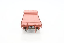 Load image into Gallery viewer, HO Brass Prairie Model Works CNR - Canadian National Railway Depressed Center Flat Car Factory Painted/Un-Lettered
