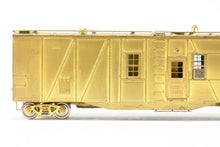 Load image into Gallery viewer, HO Brass OMI - Overland Models, Inc. UP - Union Pacific 6-Man Bunk Car #907640
