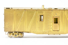 Load image into Gallery viewer, HO Brass OMI - Overland Models, Inc. UP - Union Pacific 6-Man Bunk Car #907640
