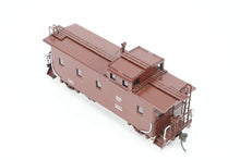 Load image into Gallery viewer, HO Brass CON CIL - Challenger Imports SP - Southern Pacific Riveted Steel Caboose Straight Side Cupola Class C-40-1 FP No. 1047
