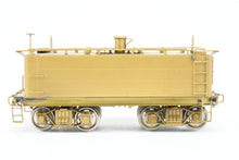 Load image into Gallery viewer, HO Brass CON Oriental Limited GN - Great Northern Water Car Also Used As Aux Tender
