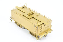 Load image into Gallery viewer, HO Brass CON Oriental Limited GN - Great Northern Water Car Also Used As Aux Tender
