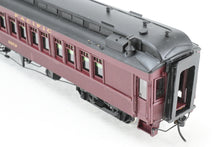 Load image into Gallery viewer, HO Brass Kirlin Scale Models CPR – Canadian Pacific Wood Combine #3262-3265 Pro Painted No. 3679
