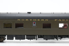 Load image into Gallery viewer, HO Brass W&amp;R Enterprises NP - Northern Pacific Business Car No. 5 Factory Painted Pullman Green

