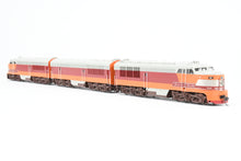 Load image into Gallery viewer, HO Brass OMI - Overland Models Inc. MILW - Milwaukee Road Erie Built A/B/A Set Factory Painted for the Olympic Hiawatha, Nos. 6A/6B/6C

