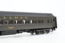 Load image into Gallery viewer, HO Brass W&amp;R Enterprises NP - Northern Pacific Pullman 16-Section Tourist Sleeper 4000 Series Factory Painted Pullman Green No. 4286

