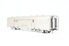 Load image into Gallery viewer, HO CON BLI - Broadway Limited Imports WP - Western Pacific 13-Car California Zephyr Set
