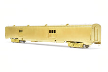 Load image into Gallery viewer, HO Brass Oriental Limited NP - Northern Pacific North Coast Limited #400 Water Baggage Car with Skirts
