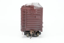 Load image into Gallery viewer, HO Brass NJ International MILW - Milwaukee Road Ribbed Boxcar 40&#39; Single Door Custom Painted &amp; Weathered
