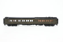 Load image into Gallery viewer, HO Brass CIL - Challenger Imports NP - Northern Pacific HW Dining Car Factory Painted Pullman Green No. 1695
