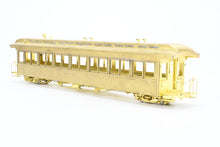 Load image into Gallery viewer, On2 Brass The Car Works SR&amp;RL - Sandy River &amp; Rangeley Lakes Coach Nos. 21-22
