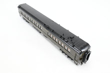 Load image into Gallery viewer, HO Brass CIL - Challenger Imports NP - Northern Pacific HW Dining Car Factory Painted Pullman Green No. 1695
