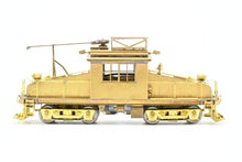 Load image into Gallery viewer, HO Brass MEW - Model Engineering Works SN - Sacramento Northern ALCO Steeple Cab Electric MISSING PANTOGRAPH
