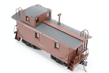 Load image into Gallery viewer, HO Brass NWSL - Northwest Short Line NP - Northern Pacific Wood Caboose Custom Painted No. 1305
