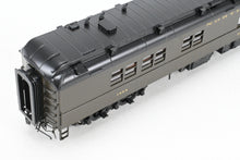 Load image into Gallery viewer, HO Brass CIL - Challenger Imports NP - Northern Pacific HW Dining Car Factory Painted Pullman Green No. 1695
