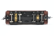 Load image into Gallery viewer, HO Brass NWSL - Northwest Short Line NP - Northern Pacific Wood Caboose Custom Painted No. 1305
