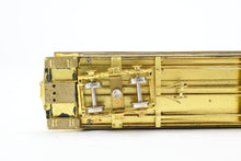 Load image into Gallery viewer, On2 Brass The Car Works SR&amp;RL - Sandy River &amp; Rangeley Lakes Coach Nos. 21-22
