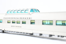 Load image into Gallery viewer, HO CON BLI - Broadway Limited Imports WP - Western Pacific 13-Car California Zephyr Set
