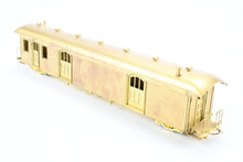 Load image into Gallery viewer, On2 Brass NJ Custom Brass SR&amp;RL - Sandy River and Rangeley Lakes Baggage Car No. 8
