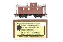 Load image into Gallery viewer, HO Brass W&amp;R Enterprises NP - Northern Pacific 24' Wood Caboose 1600 Series Pro-Painted No. 1620
