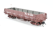 Load image into Gallery viewer, HOn3 Blackstone Models D&amp;RGW - Denver &amp; Rio Grande Western Drop Bottom Gondola Flying Grande Herald No. 834
