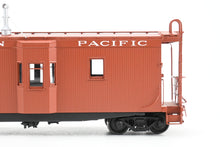 Load image into Gallery viewer, HO Brass W&amp;R Enterprises NP - Northern Pacific 36' Bay Window Caboose "AB" Brakes Version 3 Factory Painted Mineral Red No. 1524
