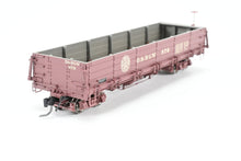 Load image into Gallery viewer, HOn3 Blackstone Models D&amp;RGW - Denver &amp; Rio Grande Western Drop Bottom Gondola Moffat Tunnel Herald No. 879

