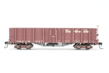 Load image into Gallery viewer, HOn3 Blackstone Models D&amp;RGW - Denver &amp; Rio Grande Western High Side Gondola Flying Grande Herald No. 1267
