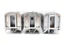 Load image into Gallery viewer, HO Brass TCY - The Coach Yard CB&amp;Q/C&amp;S/FW&amp;D - Burlington Route 1940 Texas Zephyr 9-Car Set
