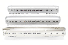 Load image into Gallery viewer, HO Brass TCY - The Coach Yard CB&amp;Q/C&amp;S/FW&amp;D - Burlington Route 1940 Texas Zephyr 9-Car Set
