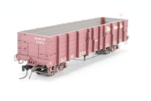 Load image into Gallery viewer, HOn3 Blackstone Models D&amp;RGW - Denver &amp; Rio Grande Western High Side Gondola Flying Grande Herald No. 1258
