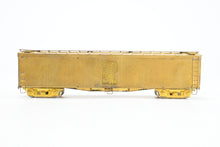 Load image into Gallery viewer, HO Brass Trains Inc. Various Roads REA - Railway Express Agency 50' Wood Express Reefer

