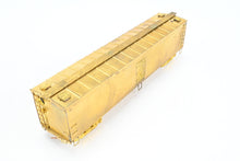 Load image into Gallery viewer, HO Brass Trains Inc. Various Roads REA - Railway Express Agency 50' Wood Express Reefer
