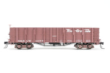 Load image into Gallery viewer, HOn3 Blackstone Models D&amp;RGW - Denver &amp; Rio Grande Western High Side Gondola Flying Grande Herald No. 1077
