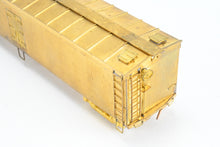 Load image into Gallery viewer, HO Brass Trains Inc. Various Roads REA - Railway Express Agency 50' Wood Express Reefer
