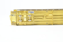 Load image into Gallery viewer, On2 Brass The Car Works SR&amp;RL - Sandy River &amp; Rangeley Lakes Coach Nos. 17-18
