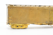 Load image into Gallery viewer, HO Brass Trains Inc. Various Roads REA - Railway Express Agency 50' Wood Express Reefer
